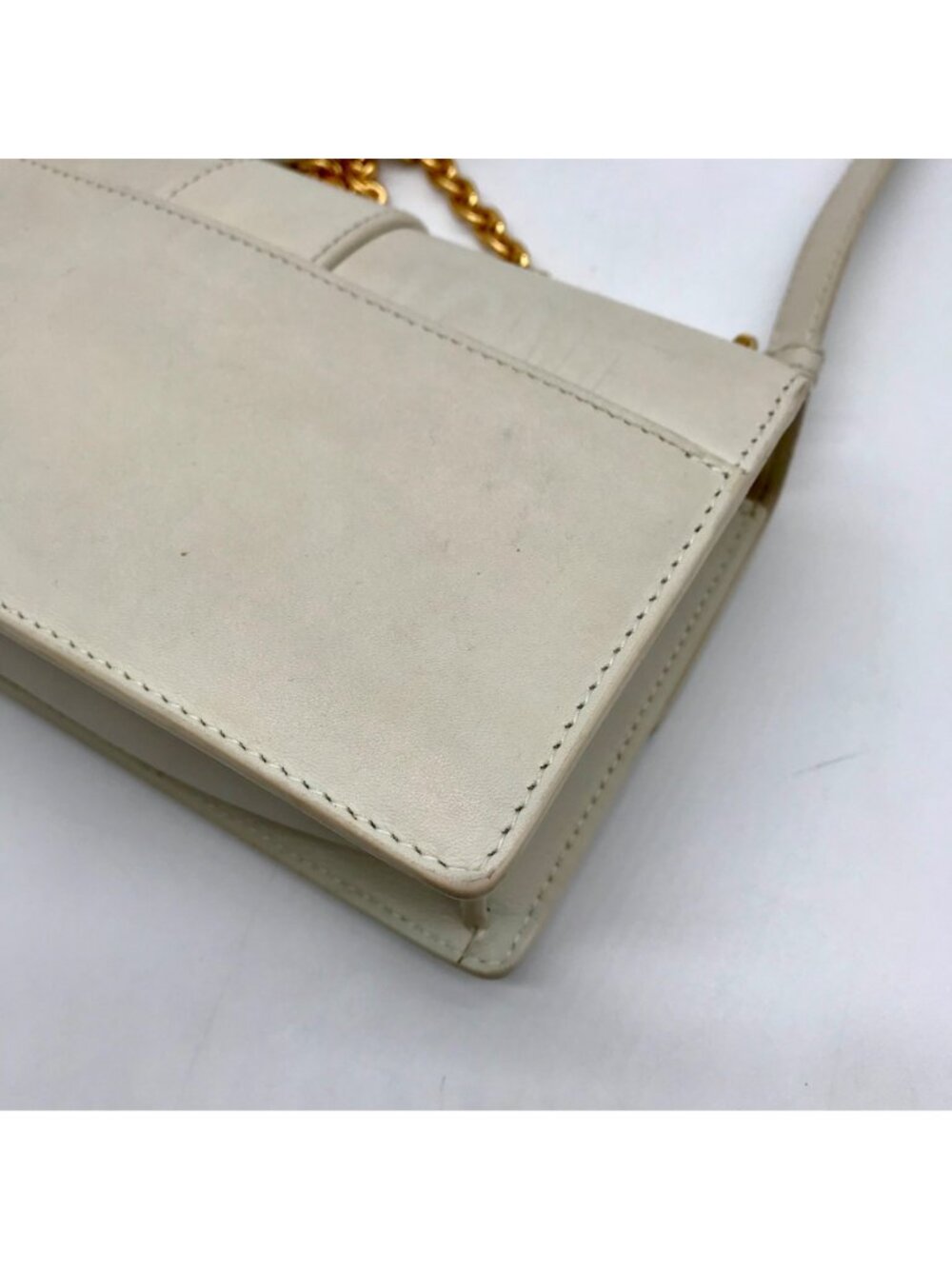 Christian Dior Chalk Leather 30 Montaigne East West Shoulder Bag - Picture 8 of 11